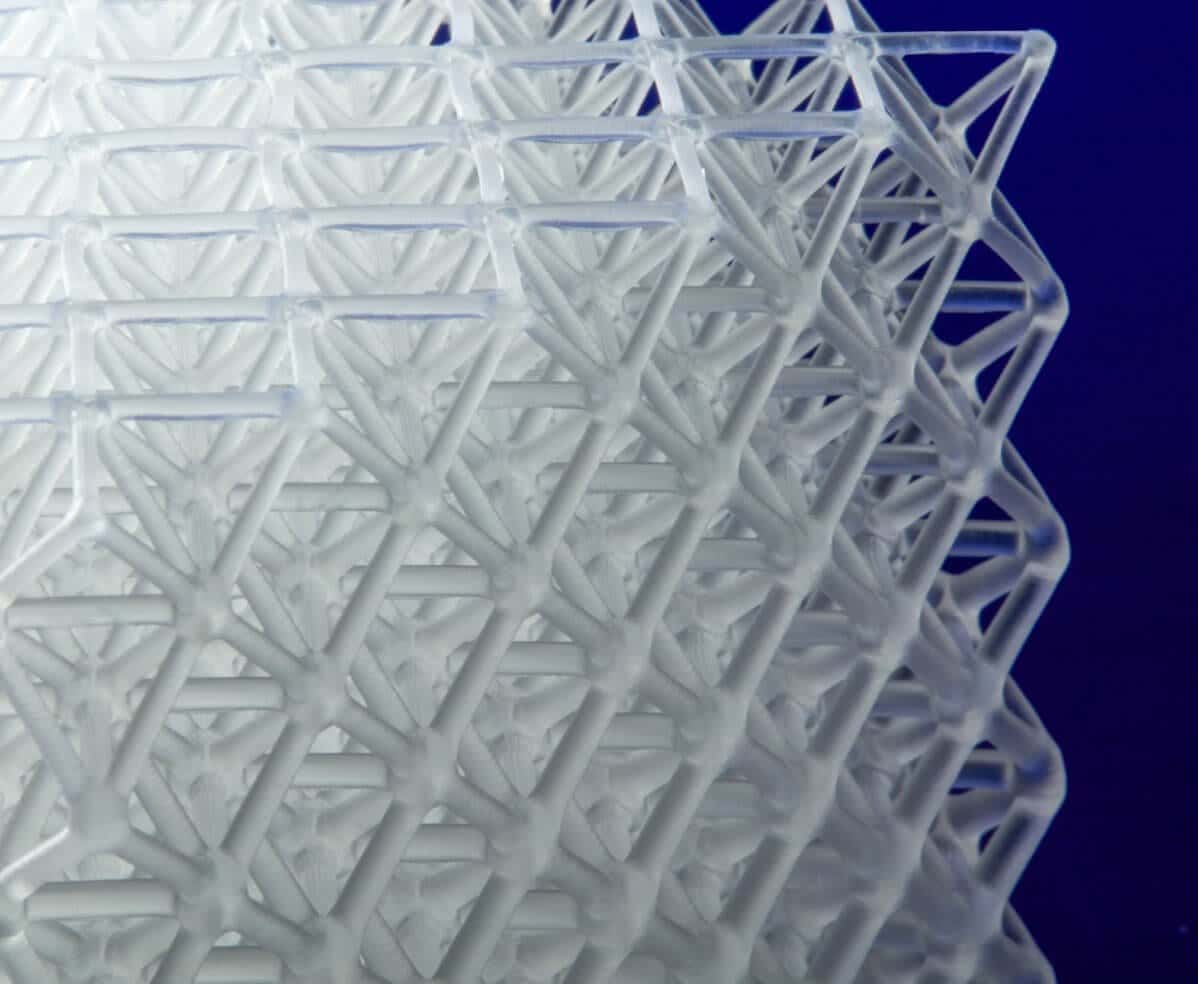 Vous pouvez désormais imprimer vos pièces avec la résine élastique qui ressemble au silicone.